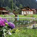 게스트하우스 Holzknechthof Am 3*